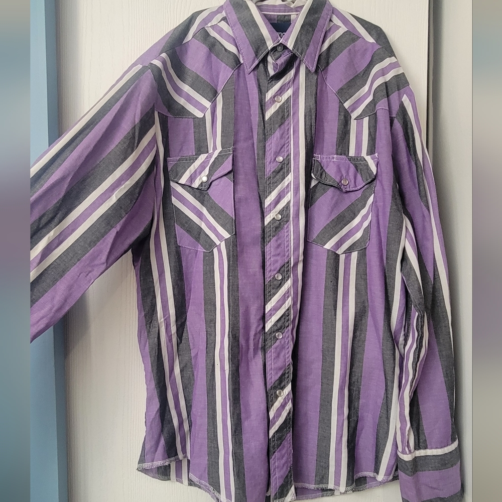 Bundle of 2 Wrangler Pearl Snaps